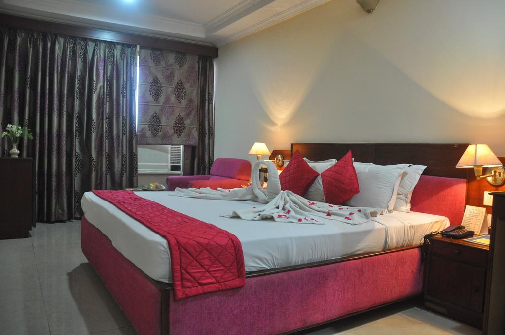 เดอะ เพรสซิเดนซี Hotel บูบันเนสชวาร์ ห้อง รูปภาพ