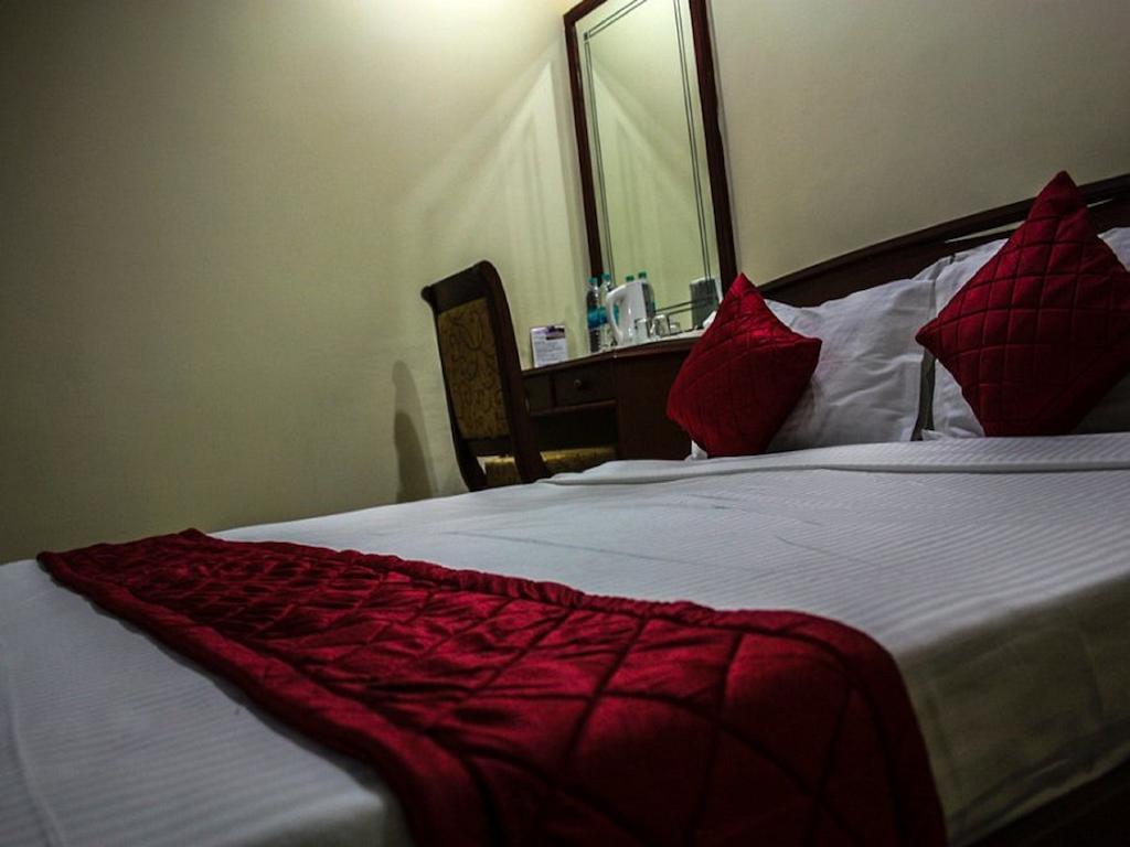 เดอะ เพรสซิเดนซี Hotel บูบันเนสชวาร์ ห้อง รูปภาพ